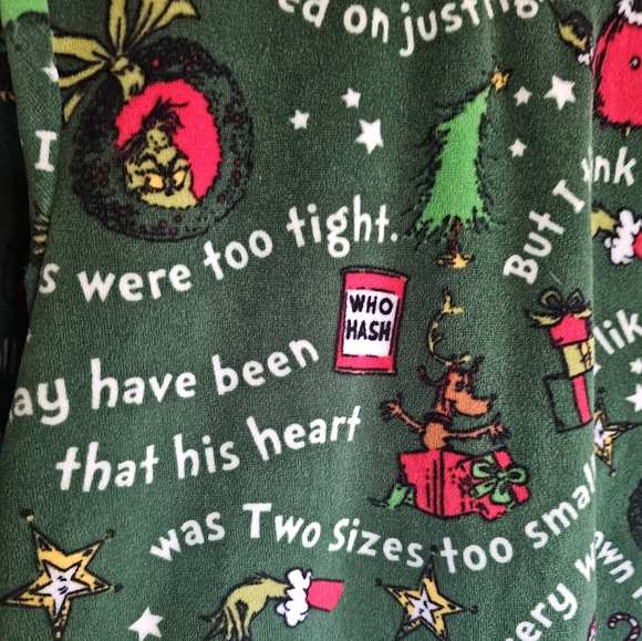 The Grinch Childrens Size 8 Pajama Set Long Sleeve Shirt And Pants - Picture 5 of 10